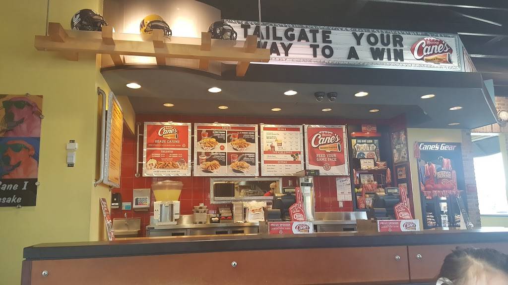Raising Canes Chicken Fingers | meal takeaway | 117 St Nazaire Rd, Broussard, LA 70518, USA | 3378375548 OR +1 337-837-5548