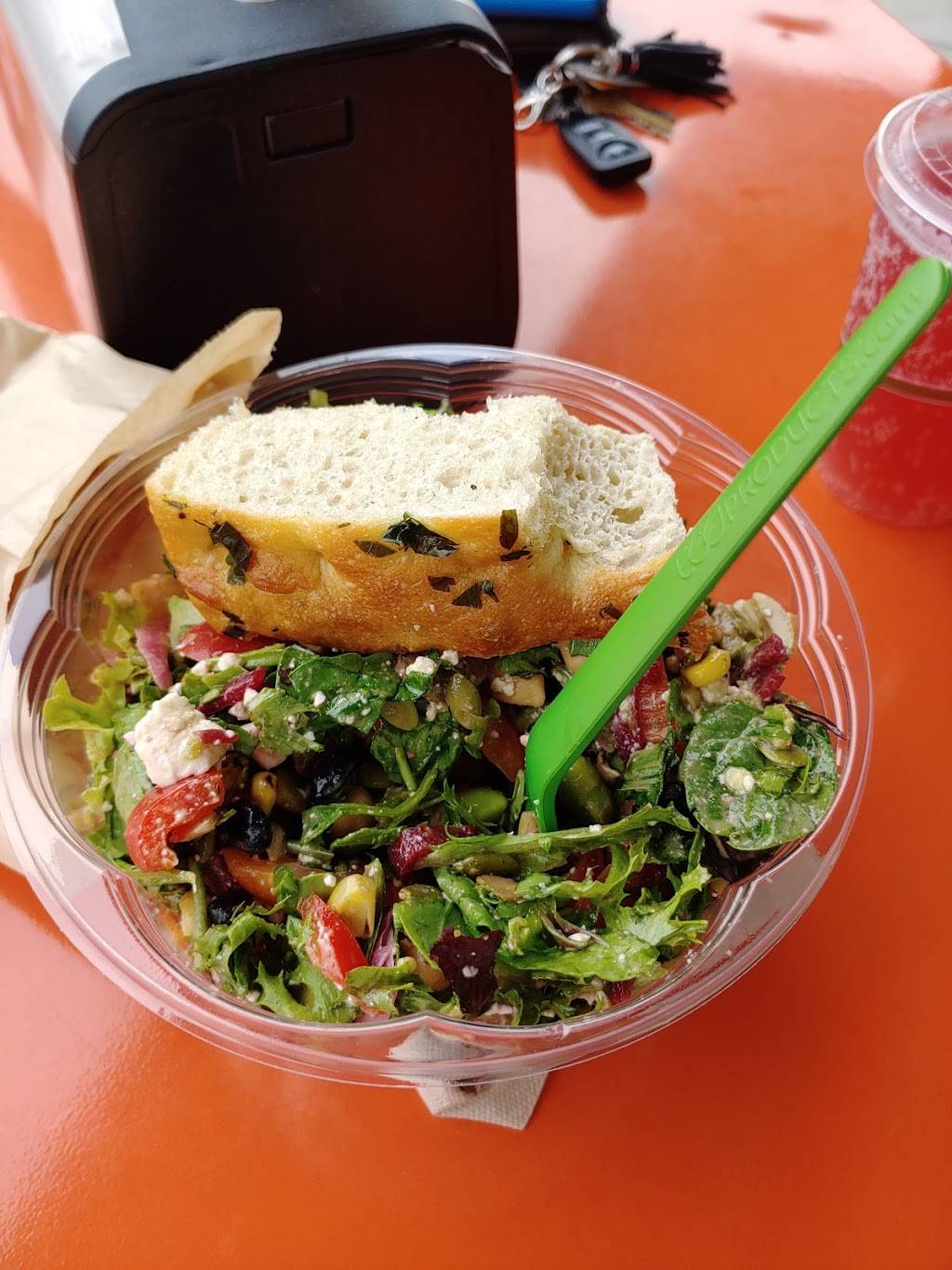 Evergreens Salad | restaurant | 2725 SW Cedar Hills Blvd Suite 120, Beaverton, OR 97005, USA | 5035217920 OR +1 503-521-7920