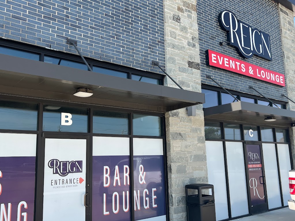 Reign Events Lounge Powered By Hooz House Cajun Deli 3000 SW 89th St reign-events-lounge-powered-by-hooz-house-cajun-deli-3000-sw-89th-st