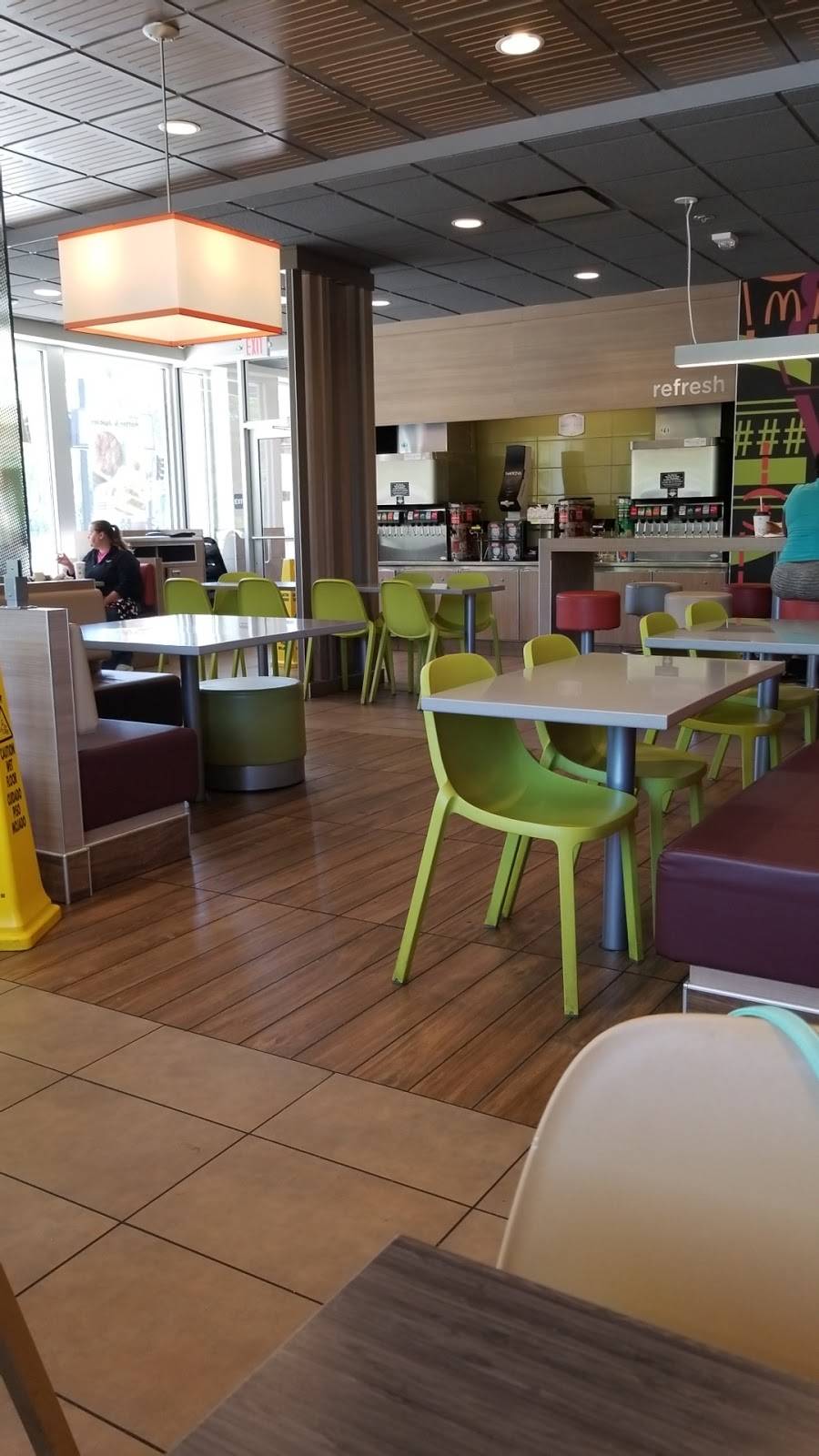 McDonalds | cafe | 4735 E Palmetto St, Florence, SC 29506, USA | 8436739601 OR +1 843-673-9601