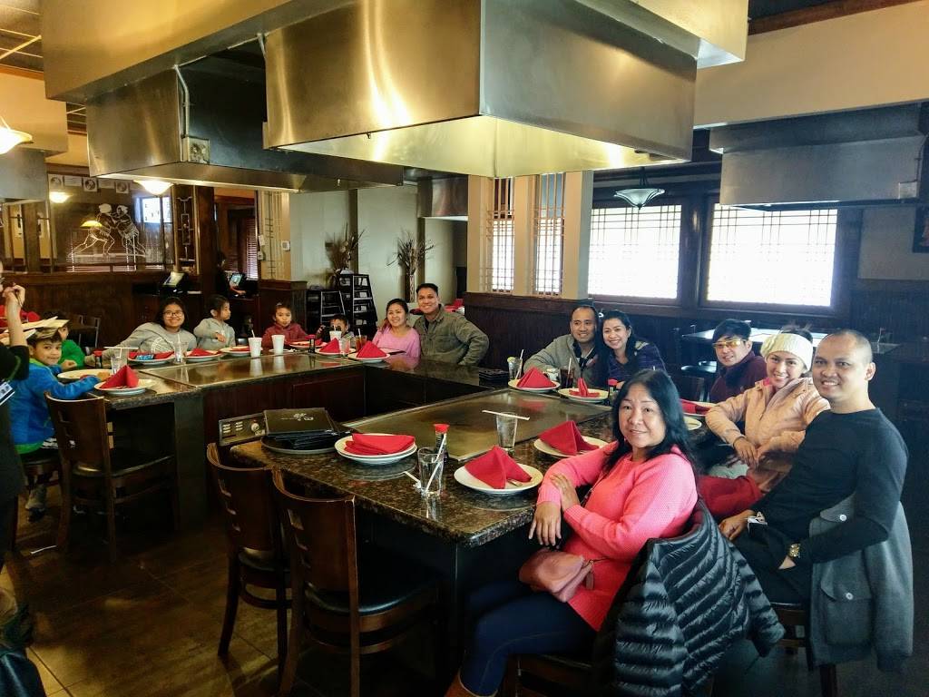 Akita Hibachi Sushi - Restaurant | 416 N Hwy 67, Cedar Hill, TX 75104, USA