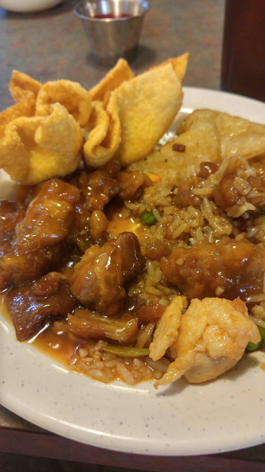 China Palace | restaurant | 910 S Main St, Ottawa, KS 66067, USA | 7852426818 OR +1 785-242-6818