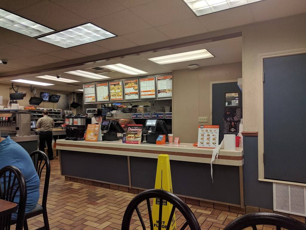 Whataburger | restaurant | 2830 W Washington St, Stephenville, TX 76401, USA | 2549686285 OR +1 254-968-6285