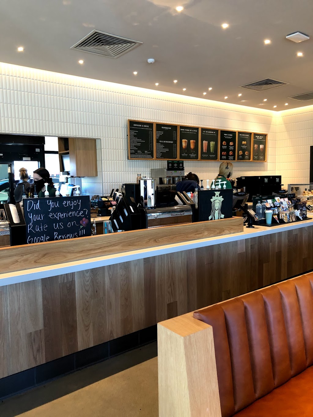 Starbucks | cafe | 8300 Pearl Rd, Strongsville, OH 44136, USA | 4402982704 OR +1 440-298-2704