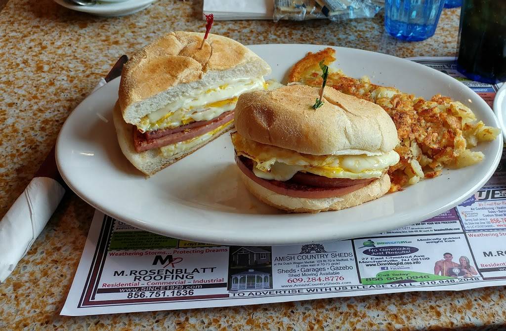 Voorhees Diner | meal delivery | 320 NJ-73, Voorhees Township, NJ 08043, USA | 8562106400 OR +1 856-210-6400