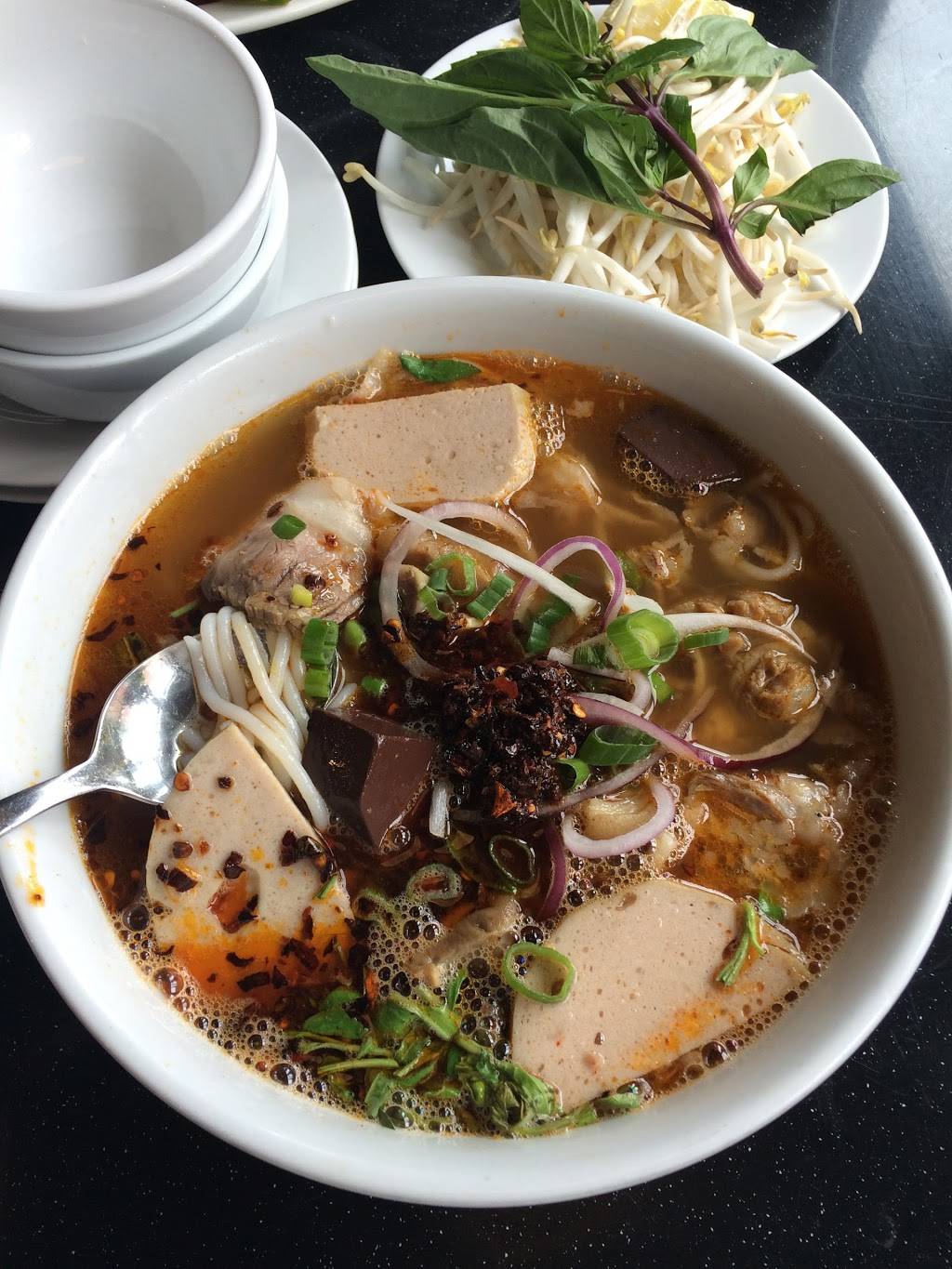 New Thanh Hoai | restaurant | 234 10th St, Jersey City, NJ 07302, USA | 2019186599 OR +1 201-918-6599