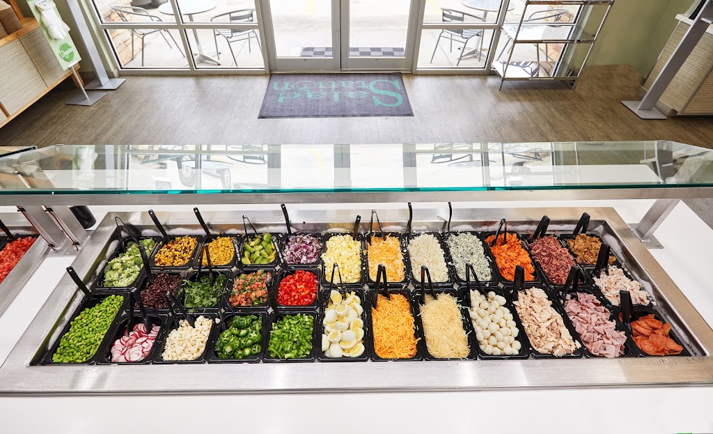 Salad Station | restaurant | 882 Kraft St, Clarksville, TN 37040, USA | 9314443155 OR +1 931-444-3155