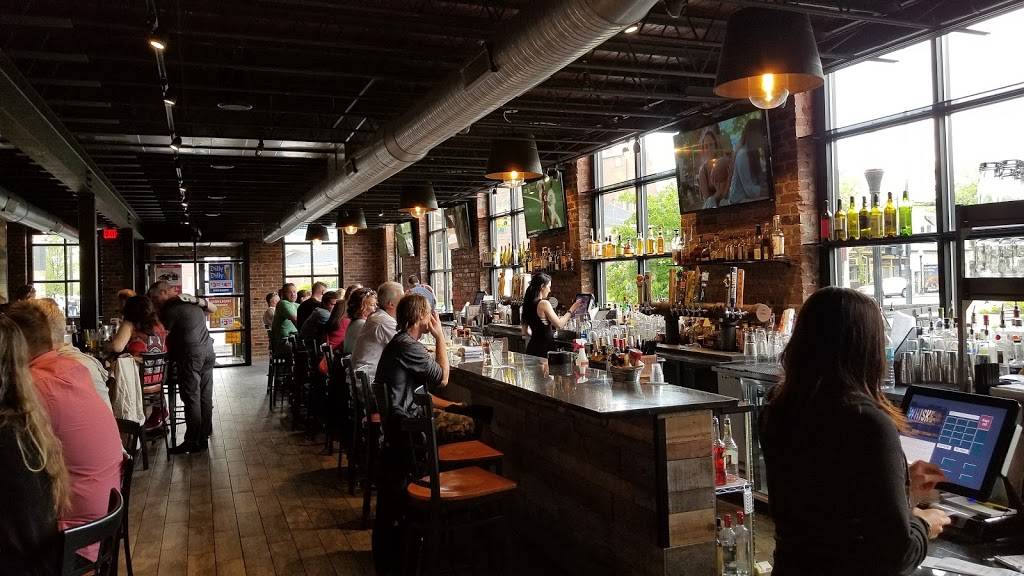 Whiskeys on the Water - Restaurant | 2903 Biddle Ave, Wyandotte, MI ...