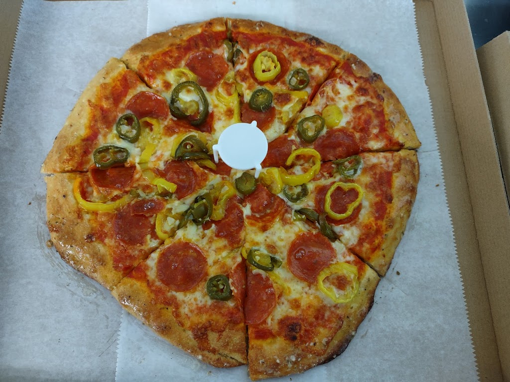 Kesslers Pizza | meal takeaway | 80 W Main St rear, Carrollton, OH 44615, USA | 8688220 OR +1 8688220