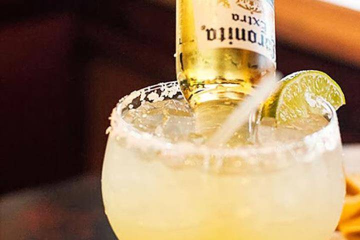 Los Agaves Mexican Grill | restaurant | 4882 Utica Ridge Rd, Davenport, IA 52807, USA | 5633593660 OR +1 563-359-3660