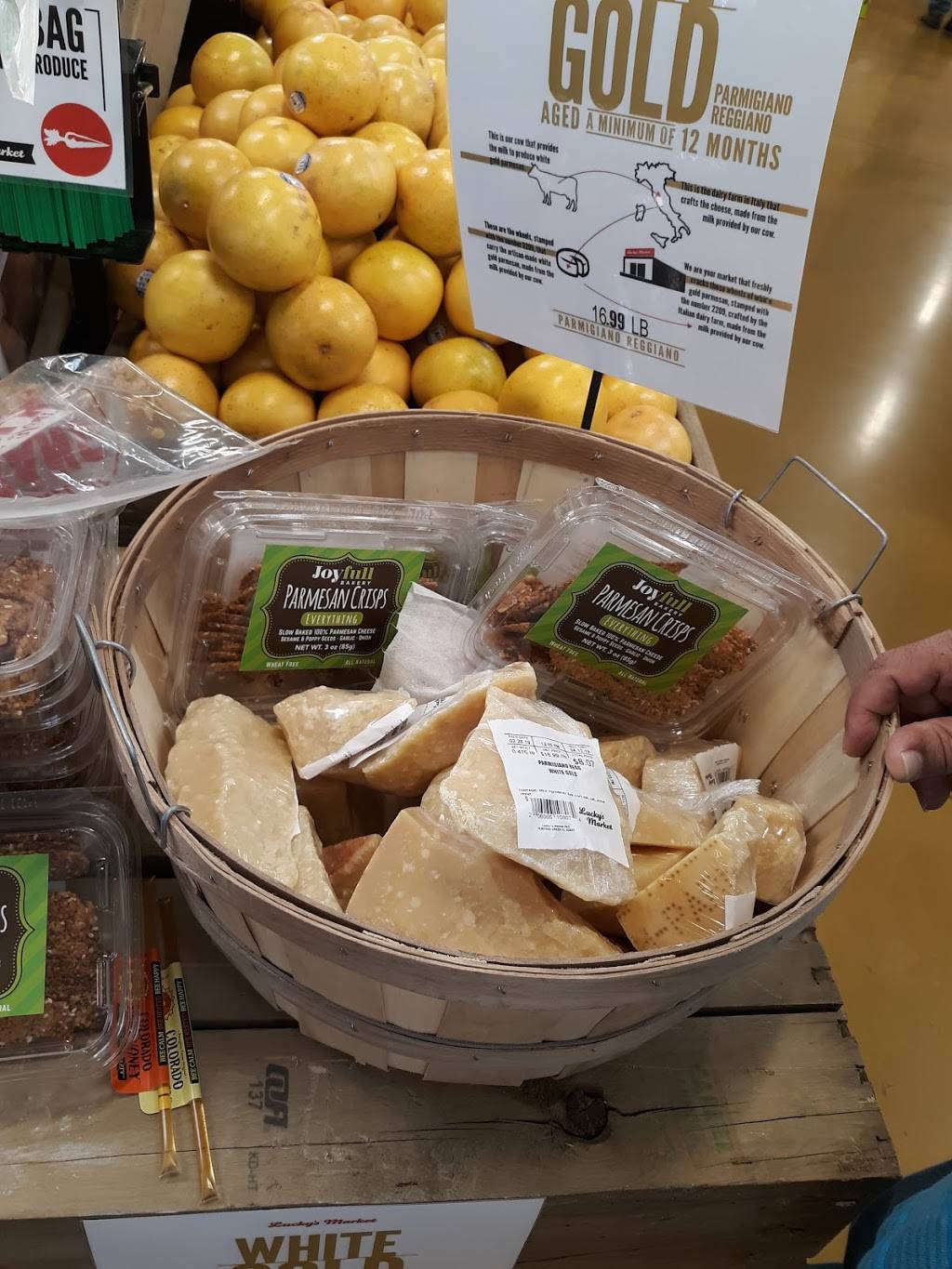 O MERCADO BRAZIL | bakery | 4137 w Town Center Blvd, Orlando, FL 32837, USA | 4079303330 OR +1 407-930-3330