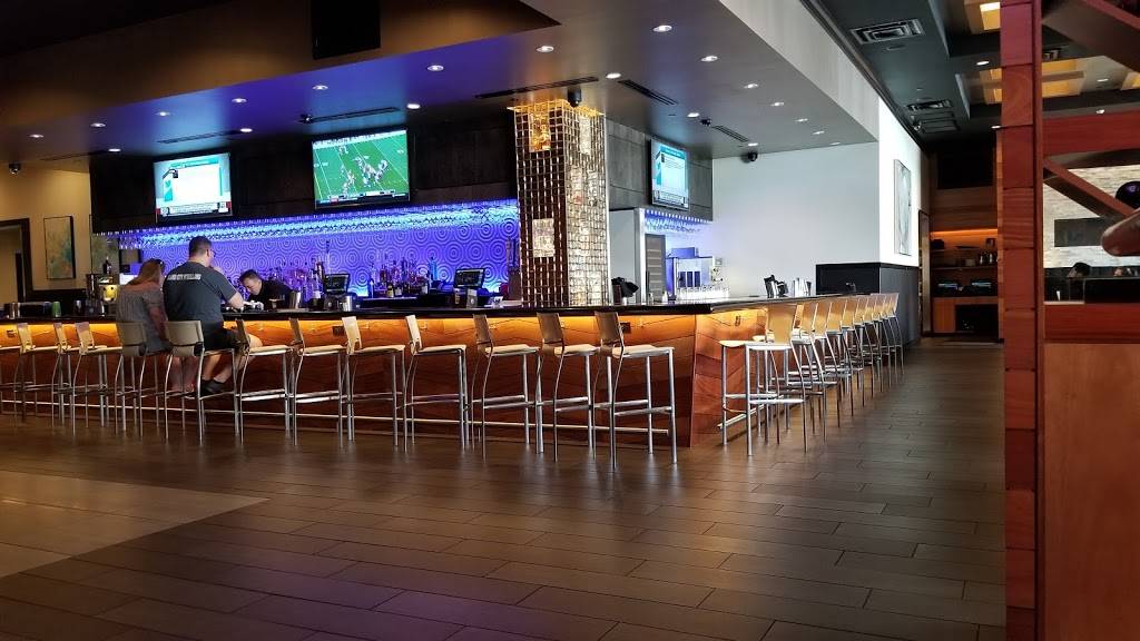 Gloria's Latin Cuisine 17623 La Cantera Pkwy 103, San Antonio, TX 78257, USA