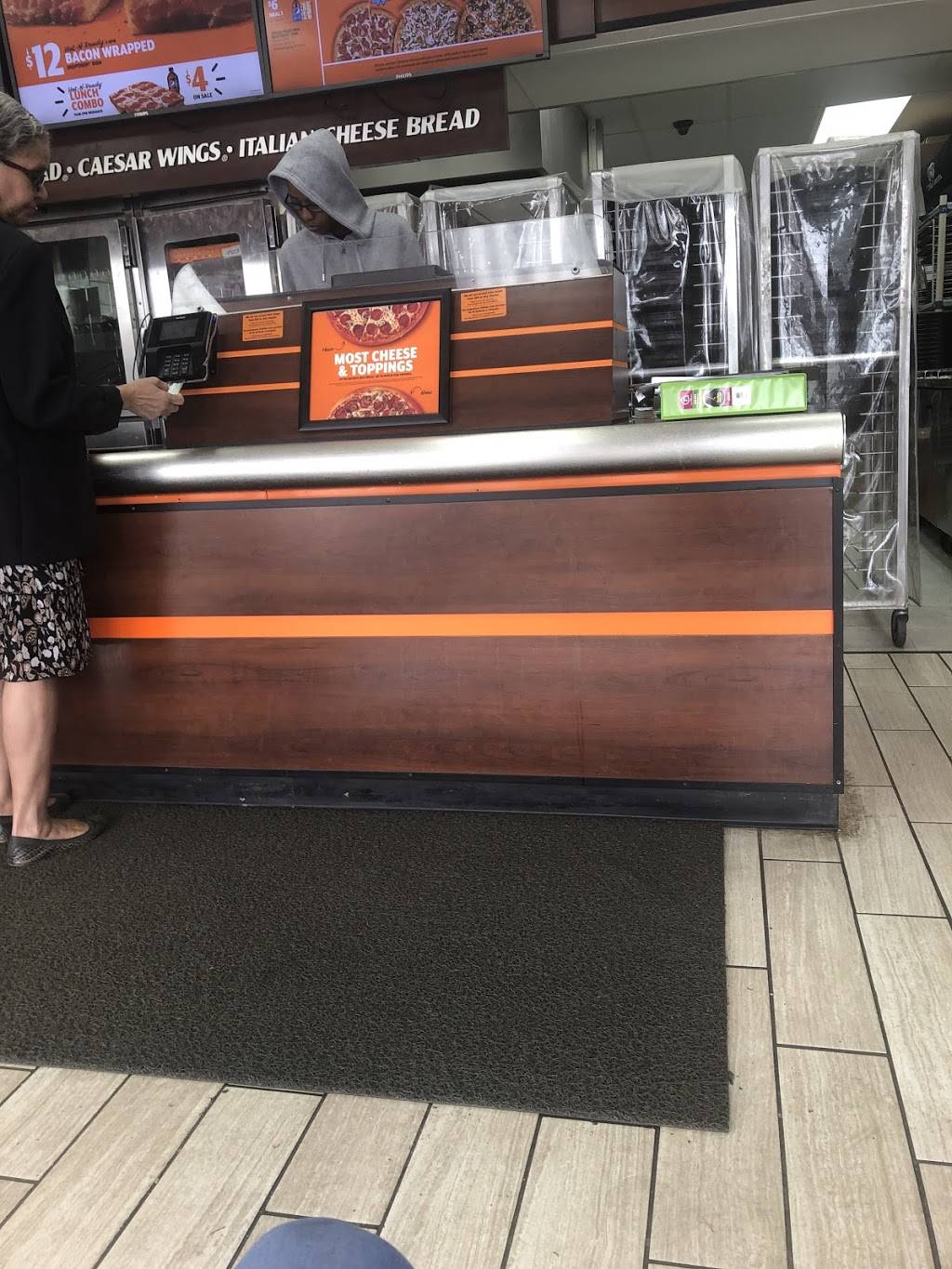 Little Caesars Pizza | meal takeaway | 4347 E Main St, Whitehall, OH 43213, USA | 6142318560 OR +1 614-231-8560