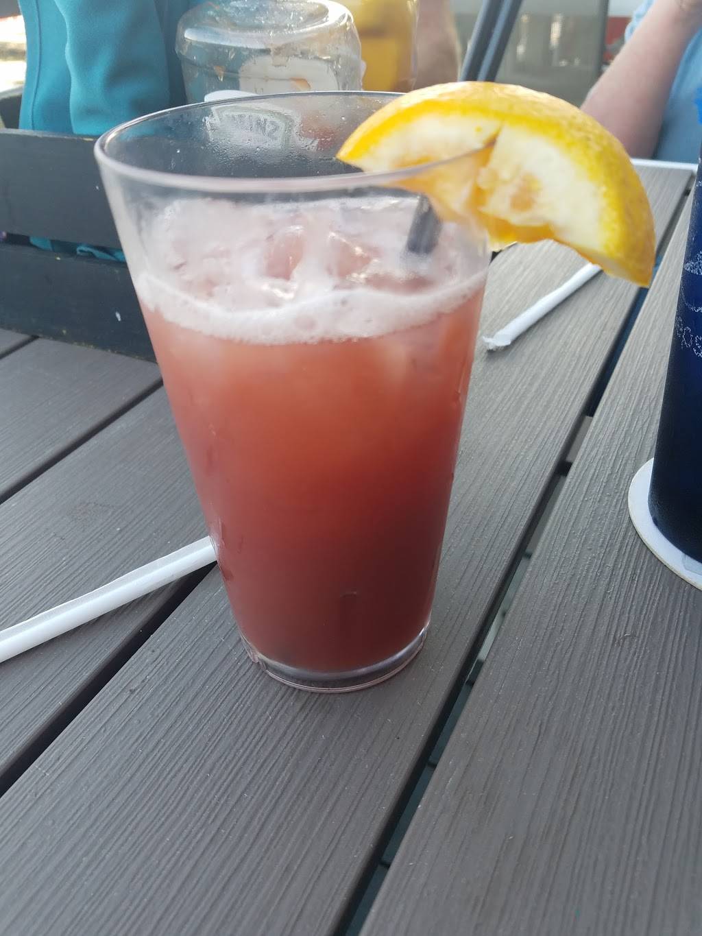 The Atwood Dock Marina & Grill | restaurant | 1601 Magnolia Rd SW, Dellroy, OH 44620, USA | 3307351600 OR +1 330-735-1600