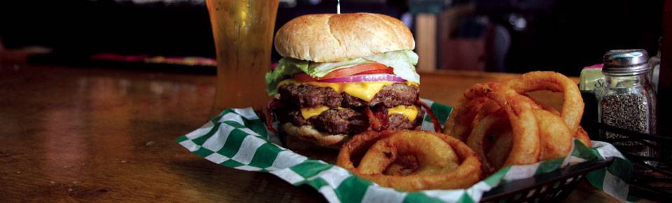 Fat Pattys Huntington | restaurant | 1935 3rd Ave, Huntington, WV 25702, USA | 3047812555 OR +1 304-781-2555