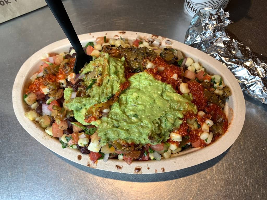 Chipotle Mexican Grill Restaurant 1317 Q St Suite 100, Lincoln, NE