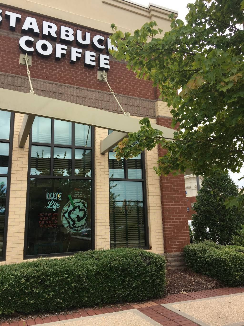 Starbucks | cafe | 971 Military Cutoff Rd Unit 110, Wilmington, NC 28405, USA | 9102562097 OR +1 910-256-2097