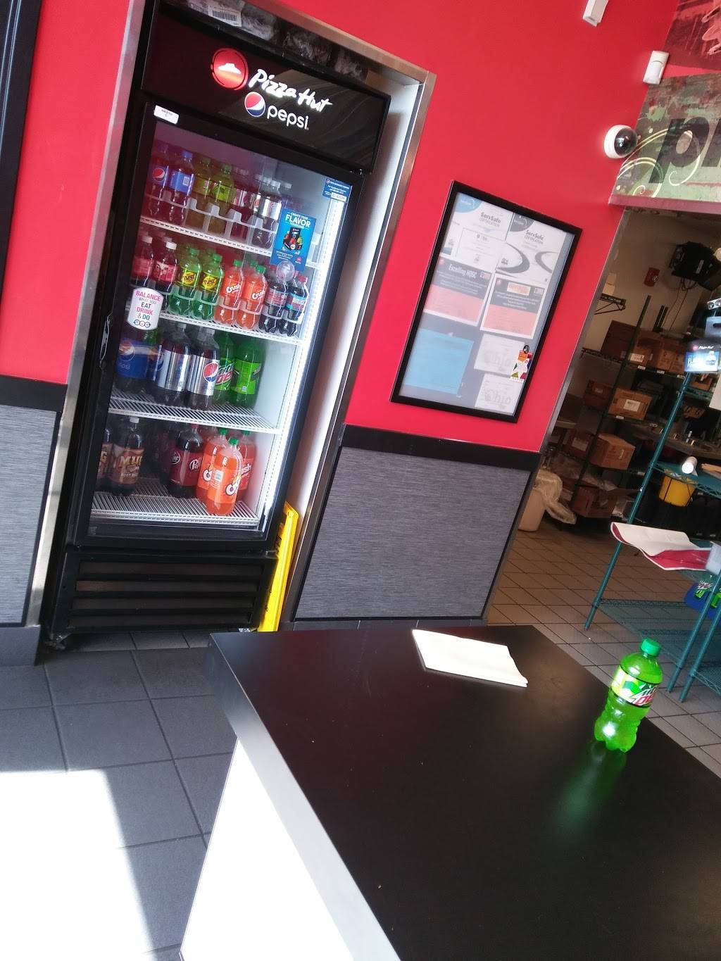 Pizza Hut | restaurant | 1726 E Main St, Springfield, OH 45503, USA | 9373227777 OR +1 937-322-7777