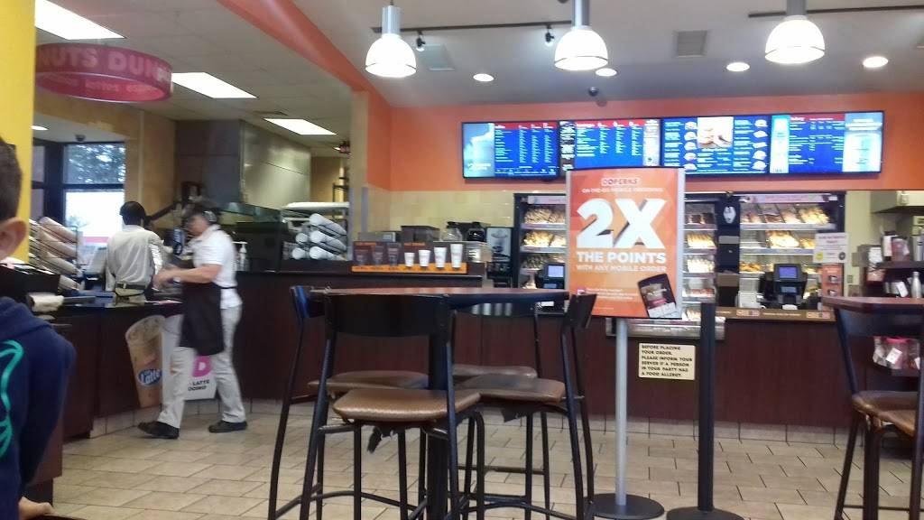 Dunkin | bakery | 2315 Neuse Blvd, New Bern, NC 28560, USA | 2526332300 OR +1 252-633-2300