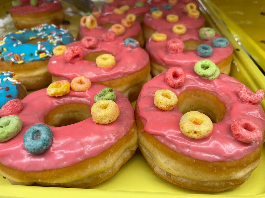 Sweet Dream Donuts | bakery | 1302 A Platte Falls Rd, Platte City, MO 64079, USA | 8163833958 OR +1 816-383-3958