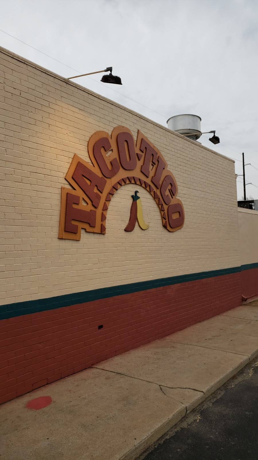 Taco Tico | restaurant | 460 N West St #1207, Wichita, KS 67203, USA | 3162397659 OR +1 316-239-7659