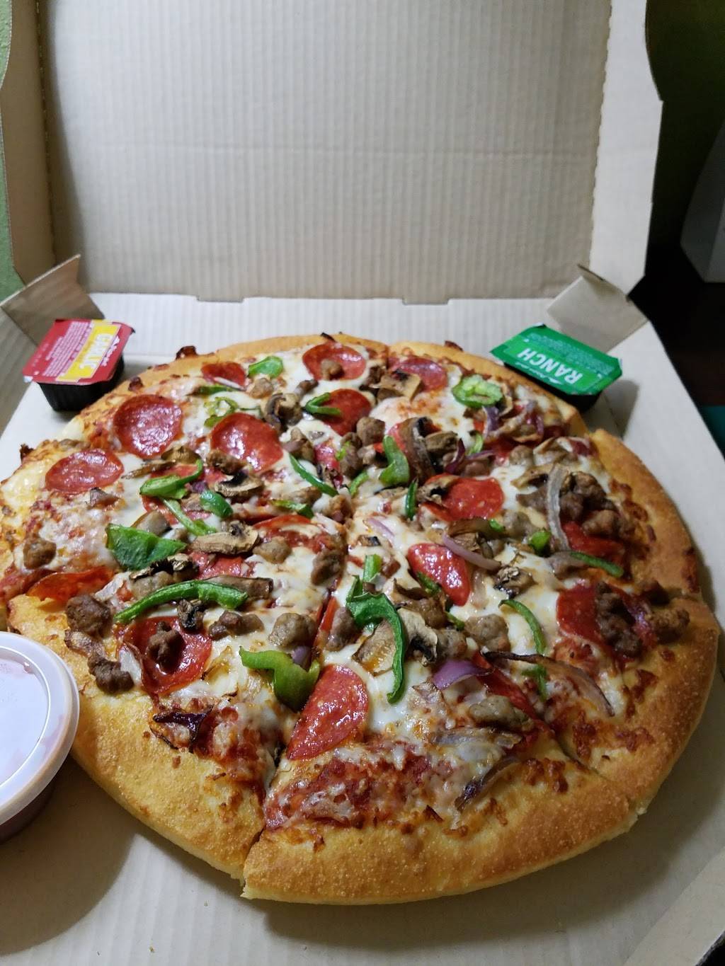 Pizza Hut | meal takeaway | 10856 N Jacob Smart Blvd, Ridgeland, SC 29936, USA | 8437268446 OR +1 843-726-8446