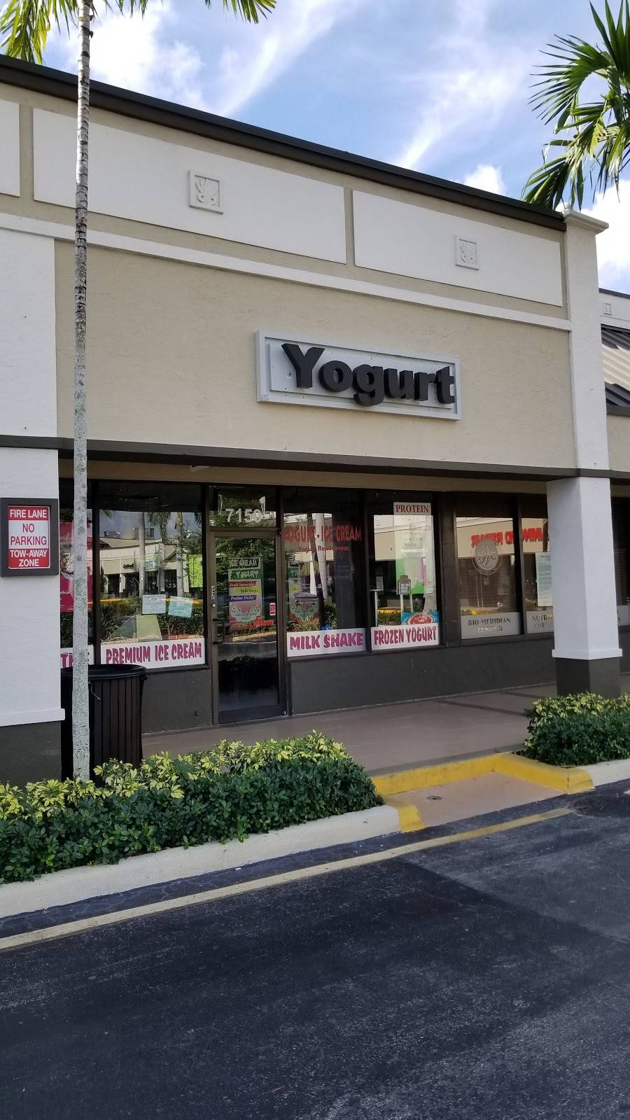 Yogurt Rendezvous Restaurant 7150 Beracasa Way, Boca Raton, FL