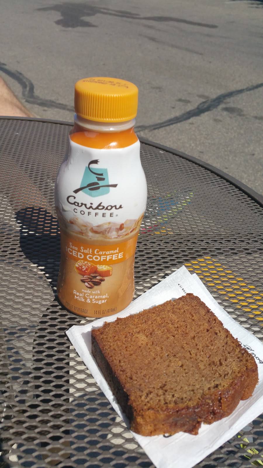 Caribou Coffee | cafe | 5401 Shoreline Dr, Mound, MN 55364, USA | 9524724470 OR +1 952-472-4470