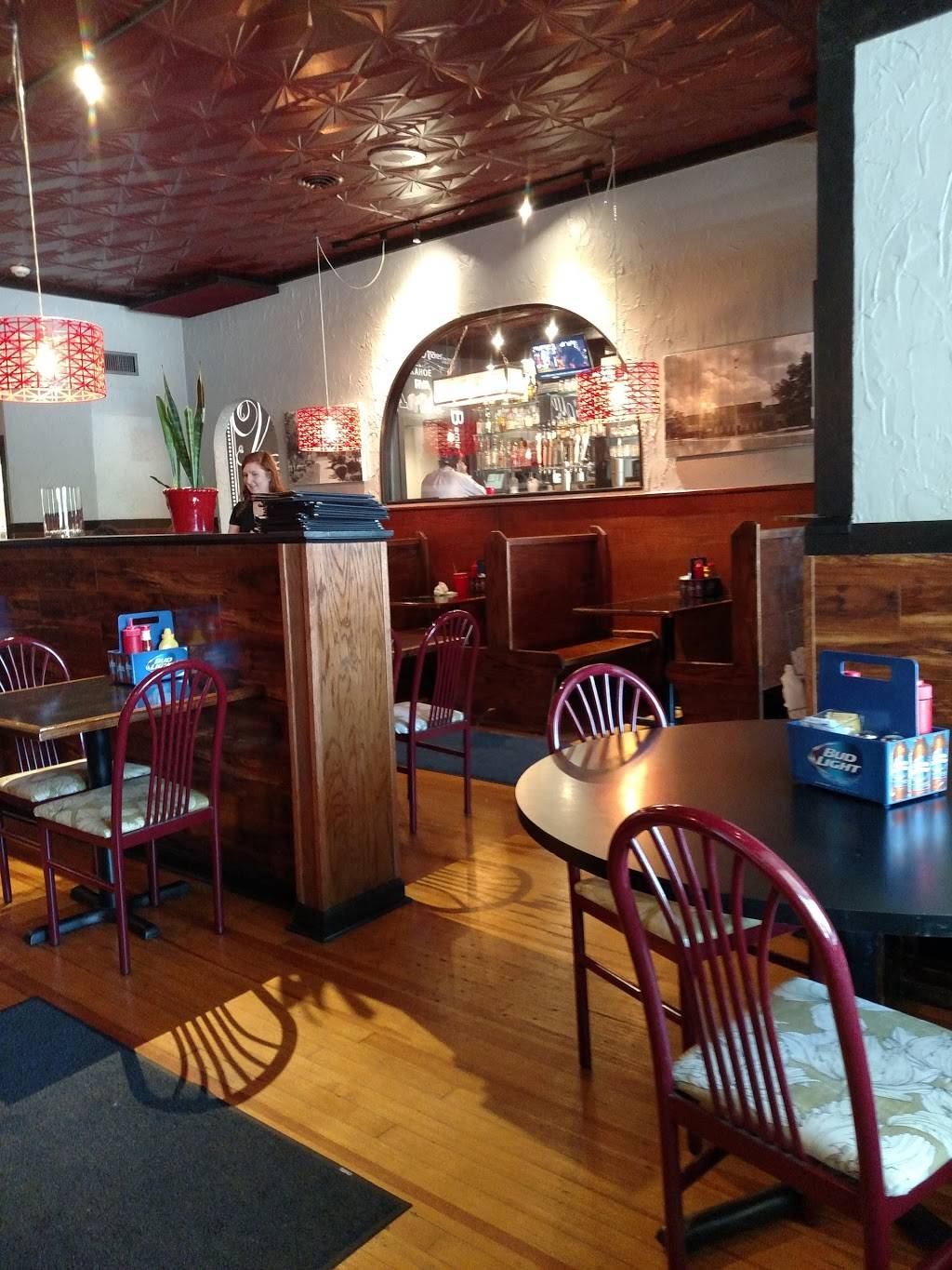 The Backyard Grill | restaurant | 443 N Ridge Rd, Richmond, VA 23229, USA | 8044479622 OR +1 804-447-9622