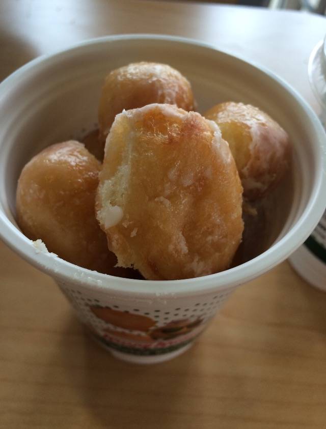 Krispy Kreme | bakery | 9569 Taylorsville Rd, Louisville, KY 40299, USA | 5022665143 OR +1 502-266-5143