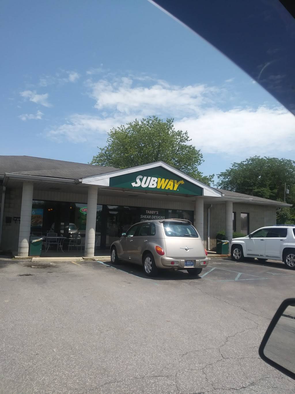 Subway Restaurants | restaurant | 399 W Carlisle St #1, Mooresville, IN 46158, USA | 3178348181 OR +1 317-834-8181