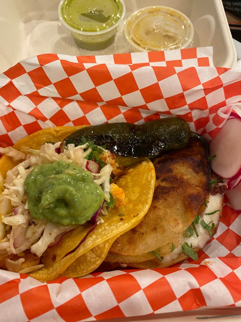 Daniel's Kitchen truck 850 Woodside Rd, Redwood City, CA 94061, USA