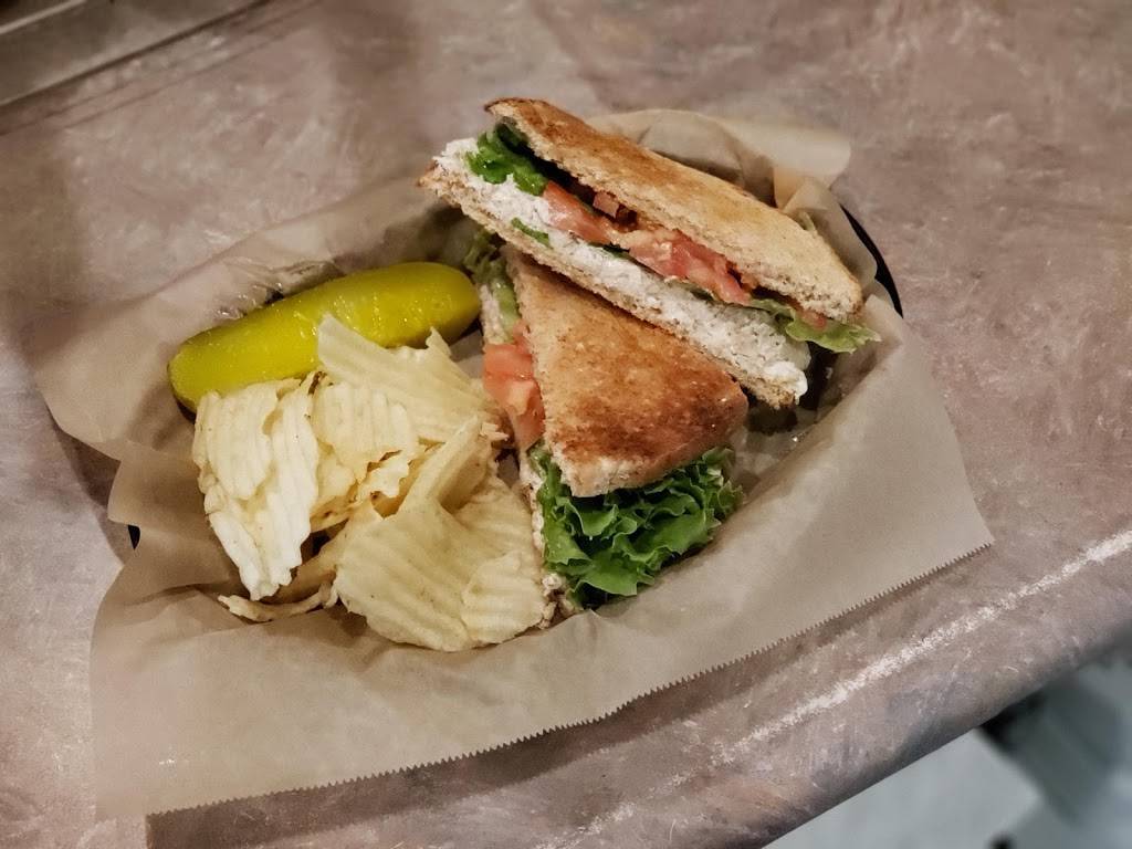 Bellas Cafe & Catering | cafe | 323 Middle St, New Bern, NC 28560, USA | 2526337900 OR +1 252-633-7900