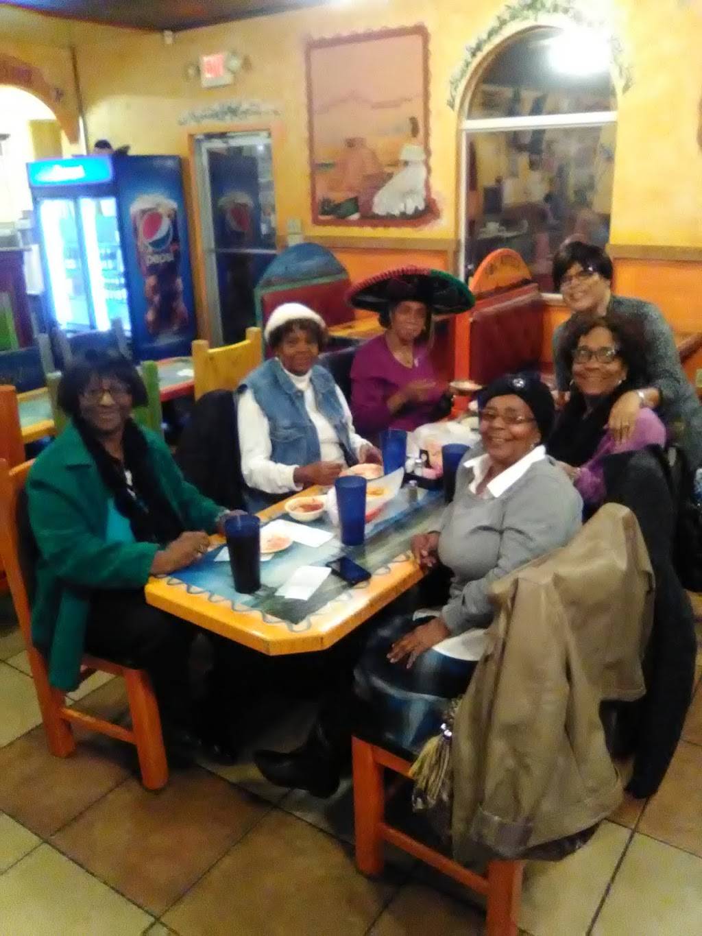 Solazteca | restaurant | Russellville, KY 42276, USA | 2707261281 OR +1 270-726-1281