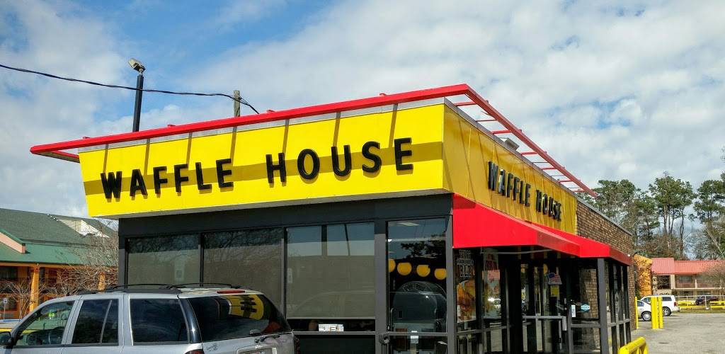 Waffle House | meal takeaway | 110 Holiday Blvd, Covington, LA 70433, USA | 9858935470 OR +1 985-893-5470
