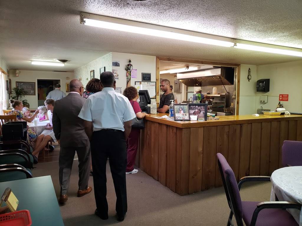 Bennie Js Smoke Pit LLC | restaurant | 621 9th St, Huntsville, TX 77320, USA | 9364399559 OR +1 936-439-9559