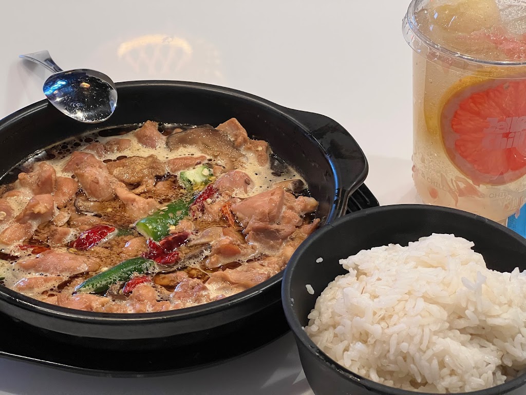 Yangs Braised Chicken Rice, Cupertino | restaurant | 10815 N Wolfe Rd #101b, Cupertino, CA 95014, USA | 4089316288 OR +1 408-931-6288