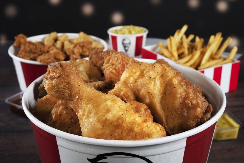 PFK | meal takeaway | 258 Rue Notre Dame, Gatineau, QC J8P 1K4, Canada | 8196638686 OR +1 819-663-8686