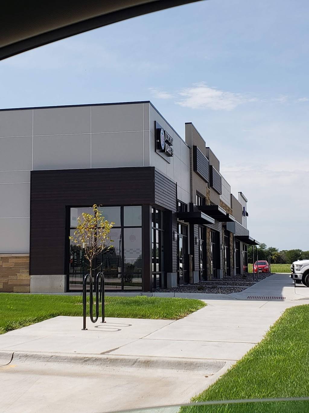 Jimmy Johns | meal delivery | 1160 SE Ashworth Rd, Waukee, IA 50263, USA | 5153002500 OR +1 515-300-2500