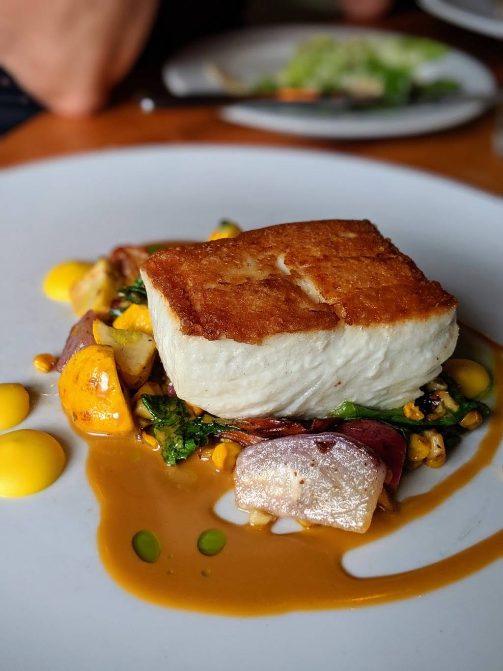 The Glen Tavern | restaurant | 515 Main St, Georgetown, ON L7G 3S9, Canada | 9058777711 OR +1 905-877-7711