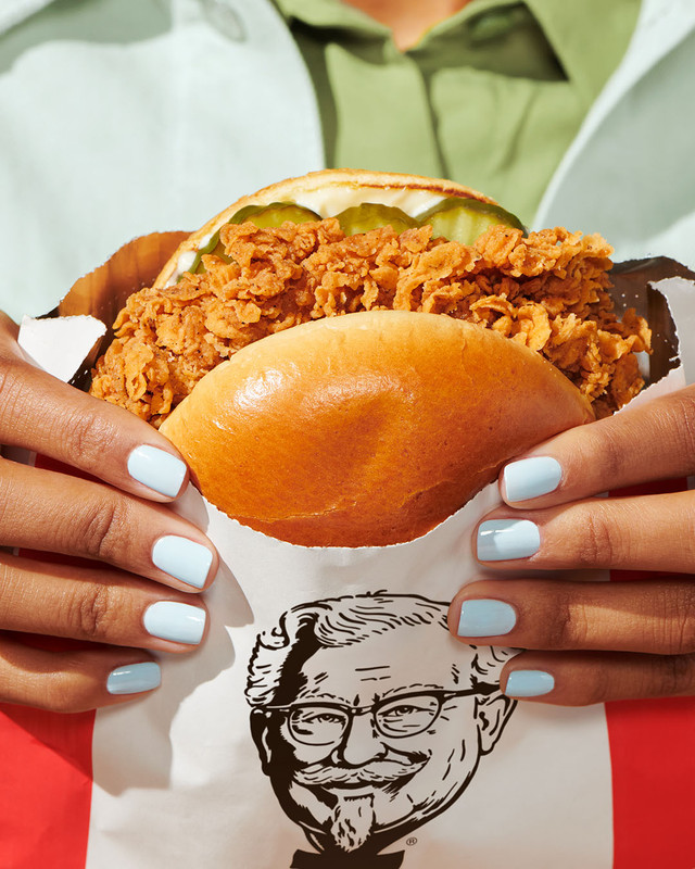 KFC | restaurant | 215 University Ave, Lubbock, TX 79415, USA | 8066862923 OR +1 806-686-2923