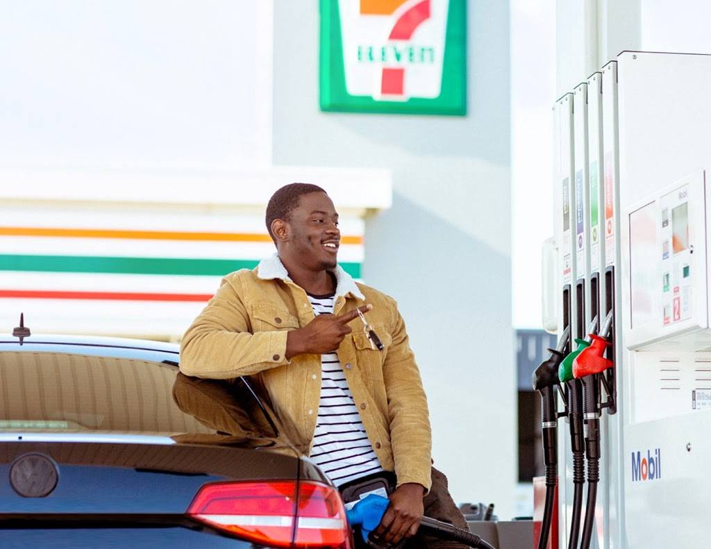 7-Eleven | bakery | 26375 US-119, Belfry, KY 41514, USA | 6063531750 OR +1 606-353-1750