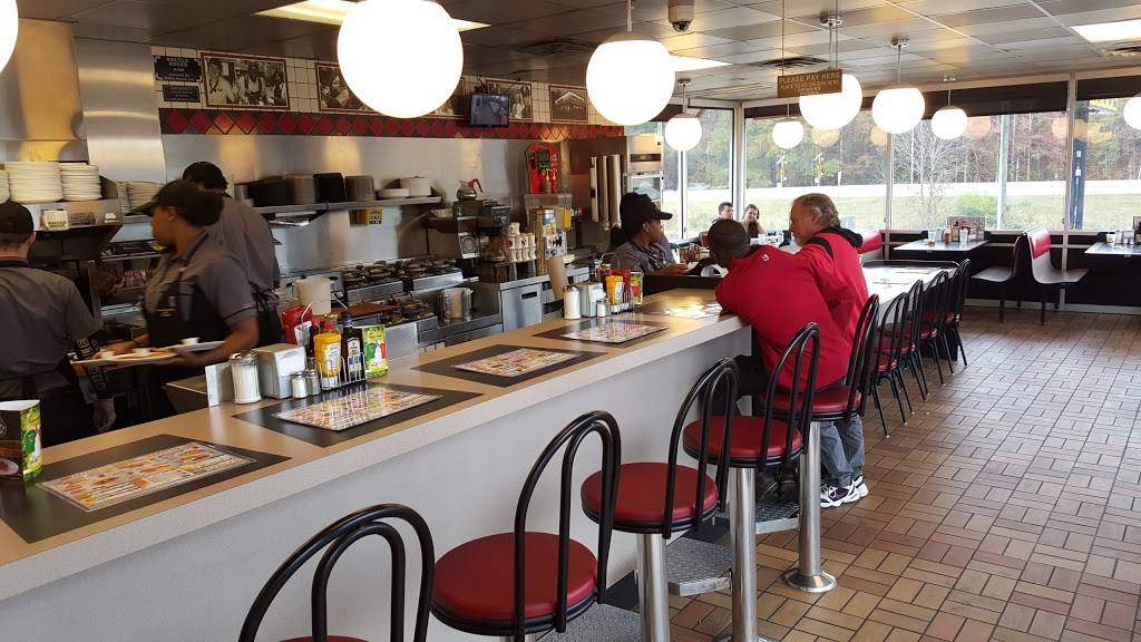 Waffle House | meal takeaway | 3509 Retail Dr, Phenix City, AL 36869, USA | 3344485423 OR +1 334-448-5423