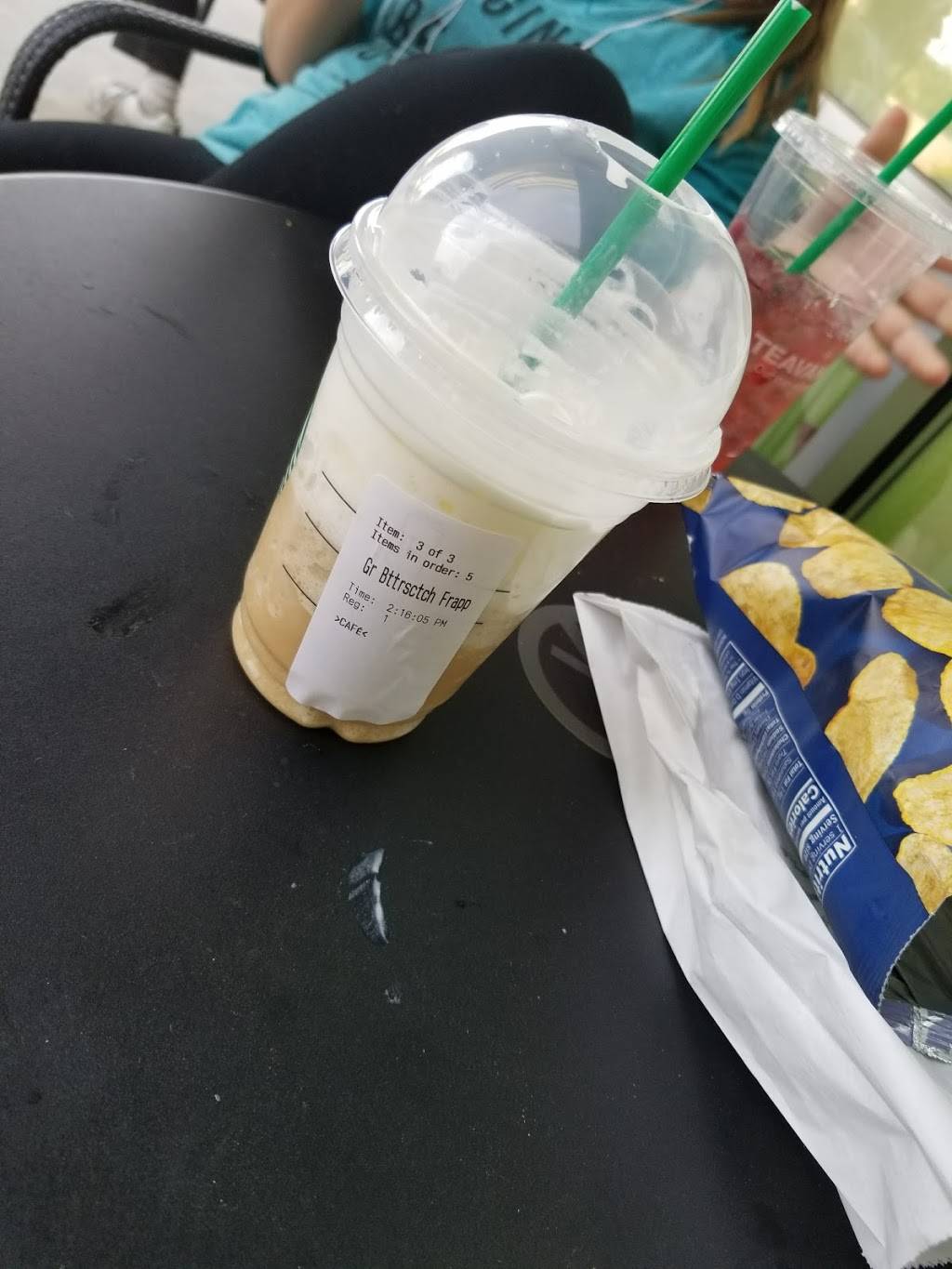 Starbucks | cafe | 9801 Hageman Rd, Bakersfield, CA 93312, USA | 6615875107 OR +1 661-587-5107