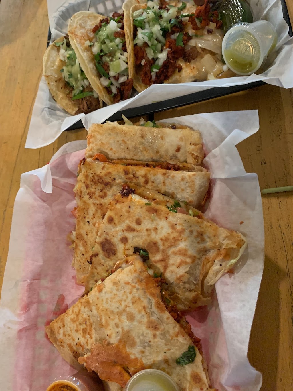 La Chaparrita Tacos Tapatios | restaurant | 205 Dr Fermin Calderon Blvd, Del Rio, TX 78840, USA | 8307650859 OR +1 830-765-0859