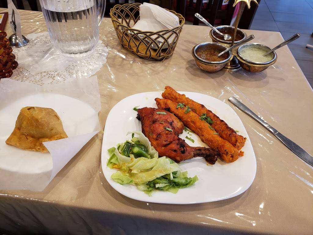 BBQ Tandoori | meal delivery | 1713 Av Dollard, LaSalle, QC H8N 1T7, Canada | 5145959000 OR +1 514-595-9000