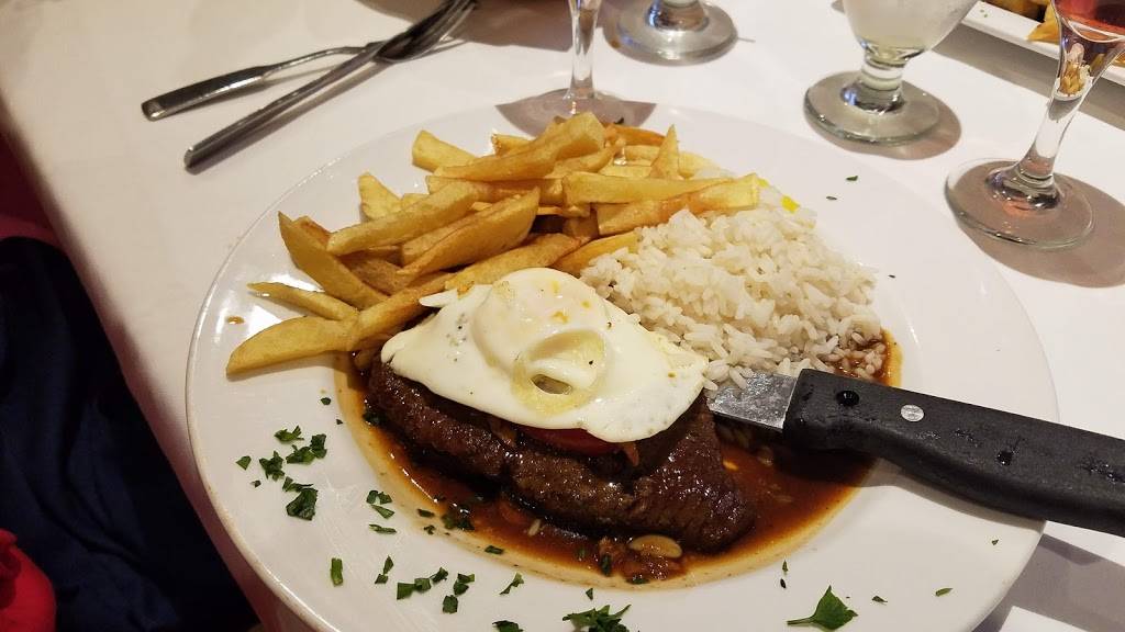 T A Restaurant | restaurant | 408 S Main St, Fall River, MA 02721, USA | 5086735890 OR +1 508-673-5890