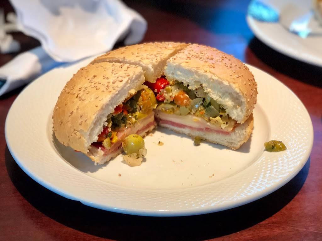 DiMartinos Muffulettas | restaurant | 700 S Tyler St, Covington, LA 70433, USA | 9852766460 OR +1 985-276-6460