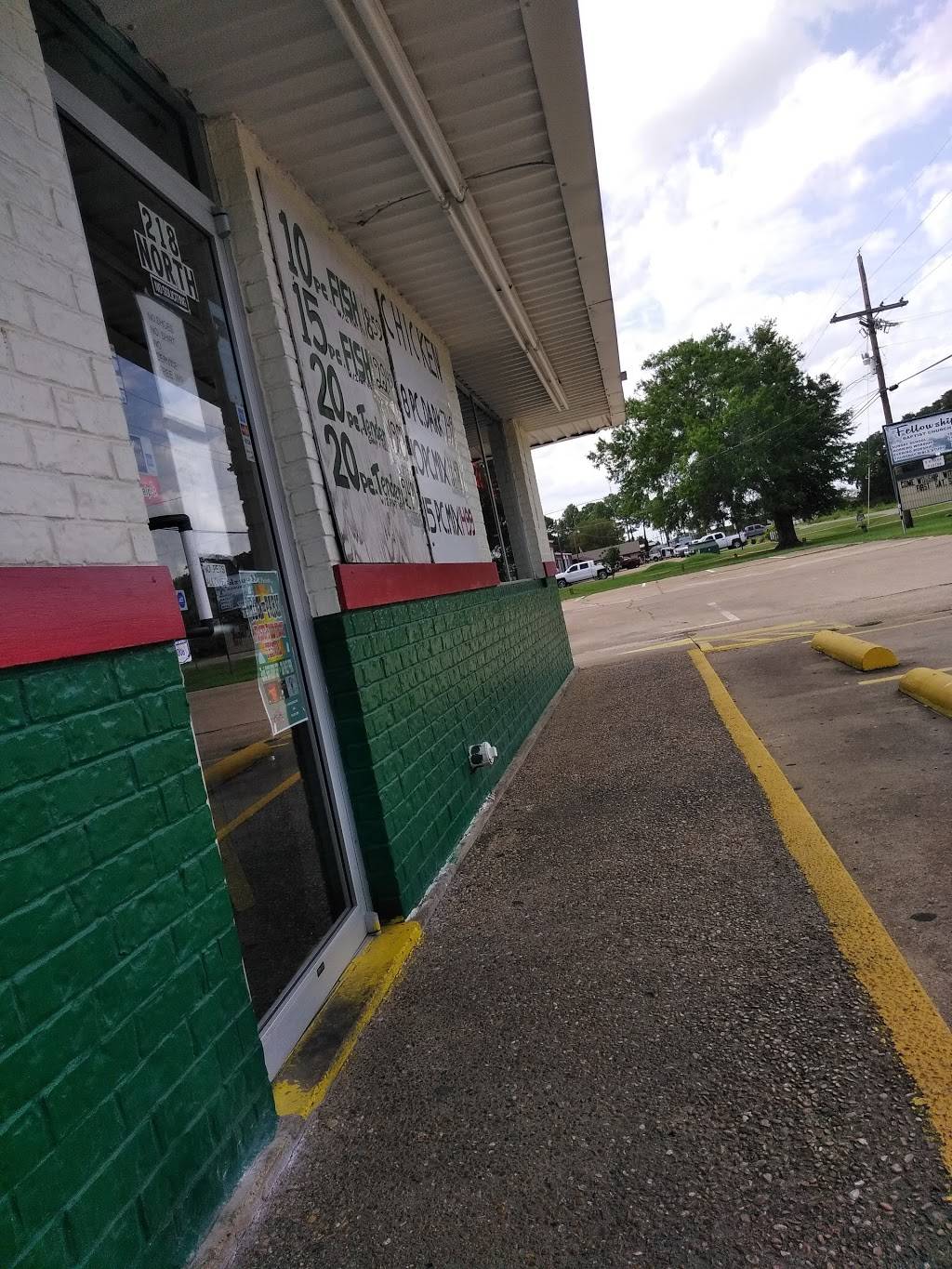 Papas Chicken and Catfish | restaurant | 218 N Highway 274, Seven Points, TX 75143, USA | 9034322691 OR +1 903-432-2691
