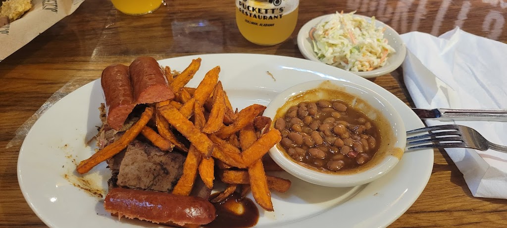 Pucketts Restaurant- Cullman | restaurant | 6076 AL-157, Cullman, AL 35058, USA | 2568417774 OR +1 256-841-7774